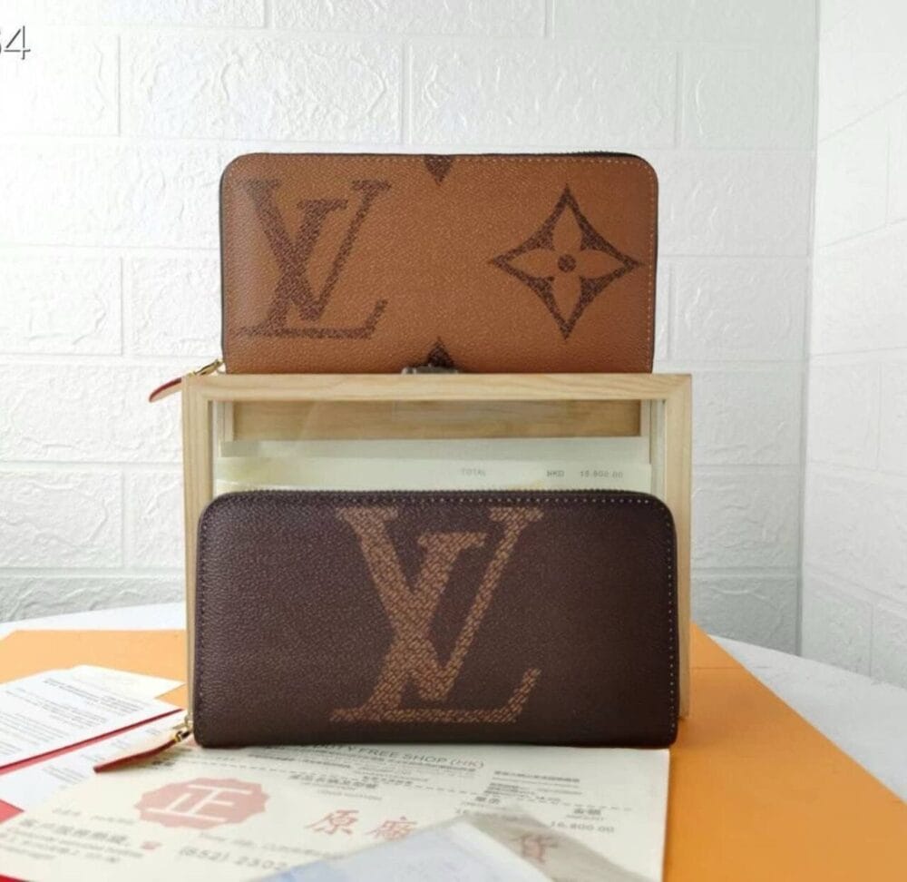 Louis Vuitton Zippy Wallet